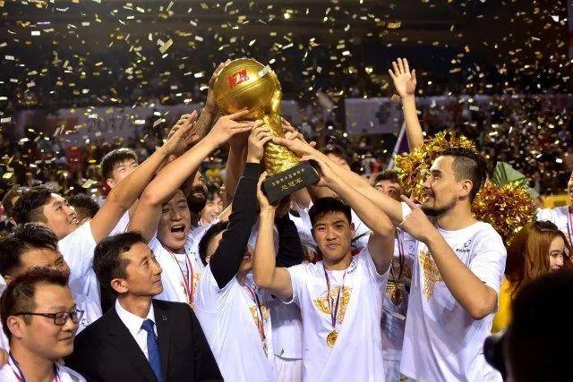 美国男篮大胜波多黎各 小组赛3战全胜晋级八强